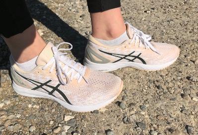 TEST: ASICS GEL-DS TRAINER 25 – VANVITTIG GOD PASSFORM I LETT FORMAT