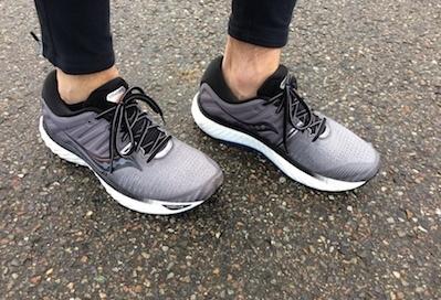 TEST: Saucony Hurricane 22 - Stabile joggesko med suveren komfort