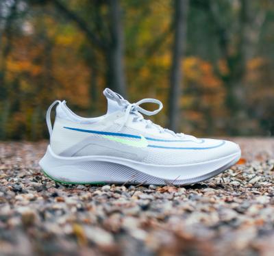 Test: Nike Zoom Fly 4 - Fly med stil!