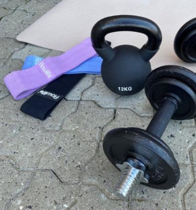 Styrketrening: Slik trener du kroppen på løpefrie dager, så du unngår skader