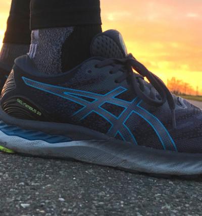 TEST: Asics GEL-Nimbus 23 – Komfort og beskyttelse i en klasse for seg