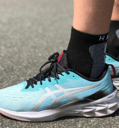 Test: Asics Novablast 2 - Akkuratt den forbedringen som skulle til!