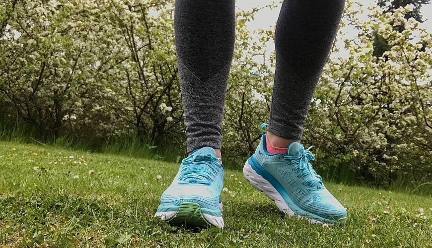 Hoka One One Bondi 6 