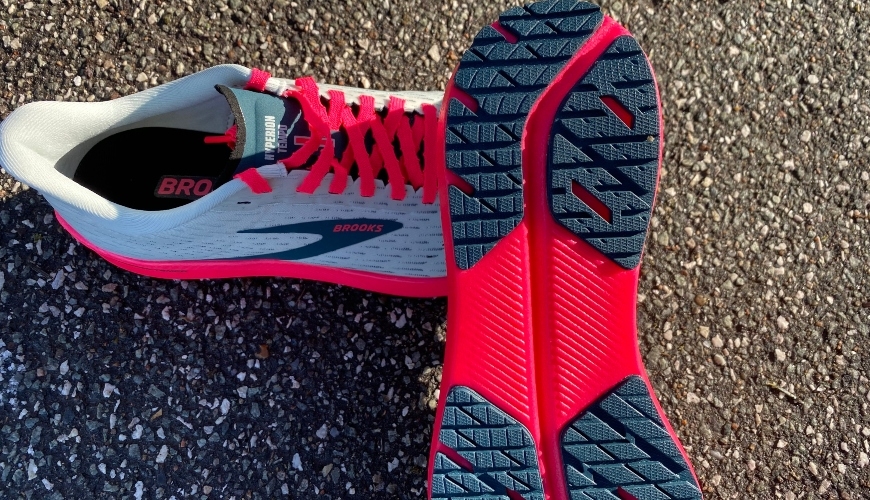 test Brooks Hyperion tempo