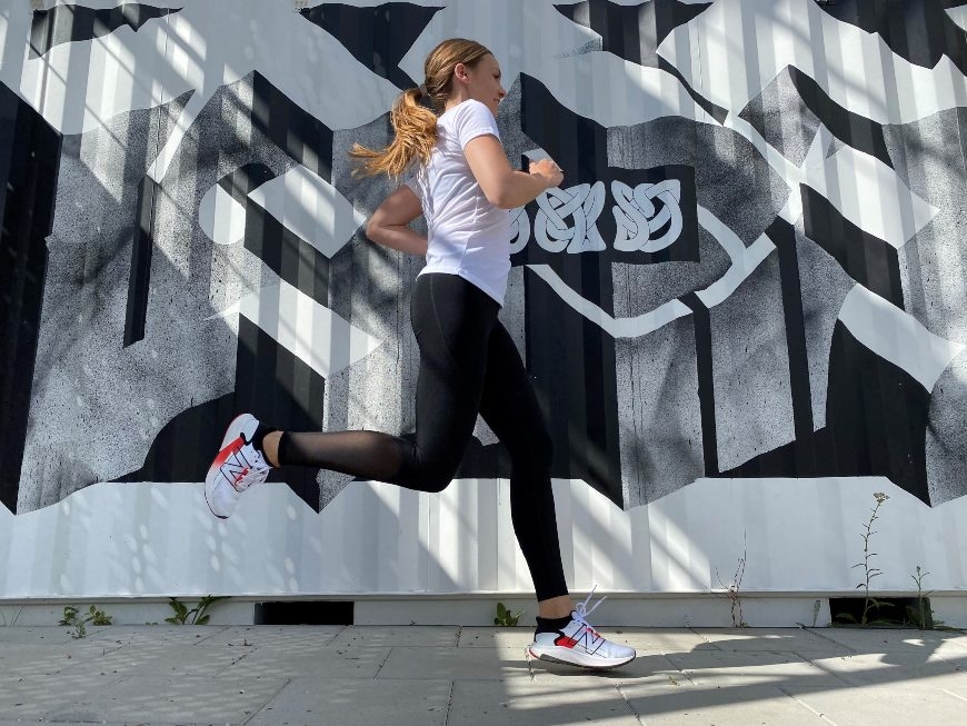 New Balance FuelCell Propel V2